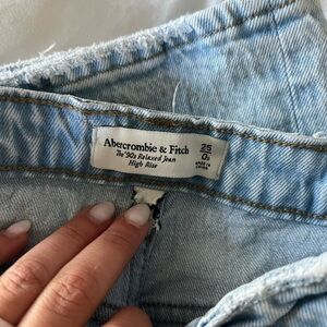 Abercrombie & Fitch Women's Light Blue Jeans